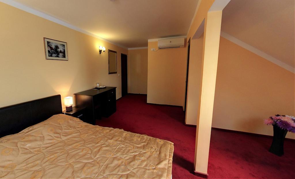 La Storia Guest House Piteşti Eksteriør bilde