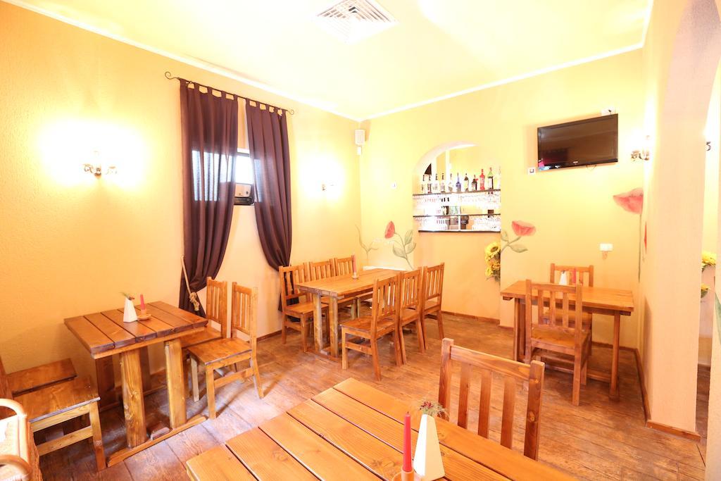 La Storia Guest House Piteşti Eksteriør bilde